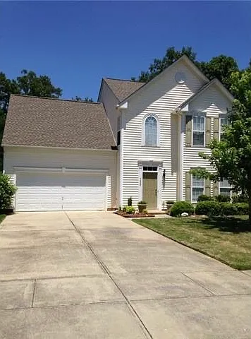 7800 Antique Cir