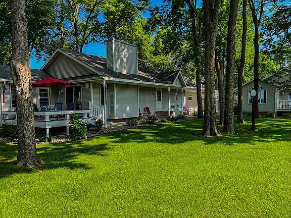2nd image of 2558 County Road 120 NE