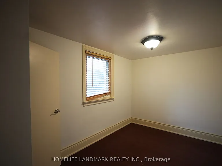 138 Newton Dr — Photo 34