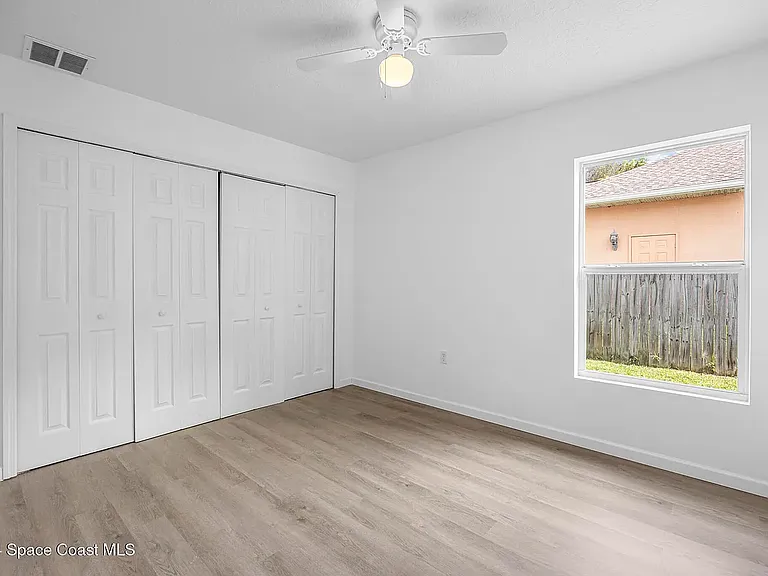 1318 Gimlet St NW — Photo 3