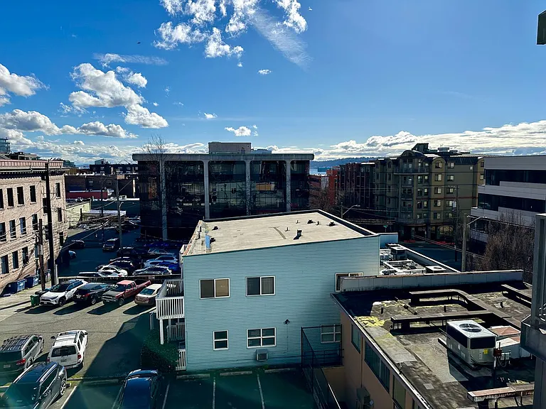 View 222 — Photo 40