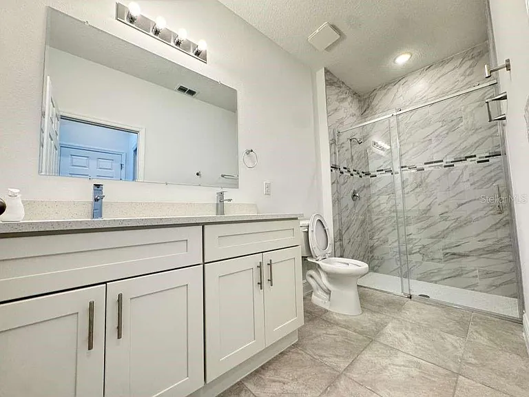16054 SW 55th Avenue Rd — Photo 25