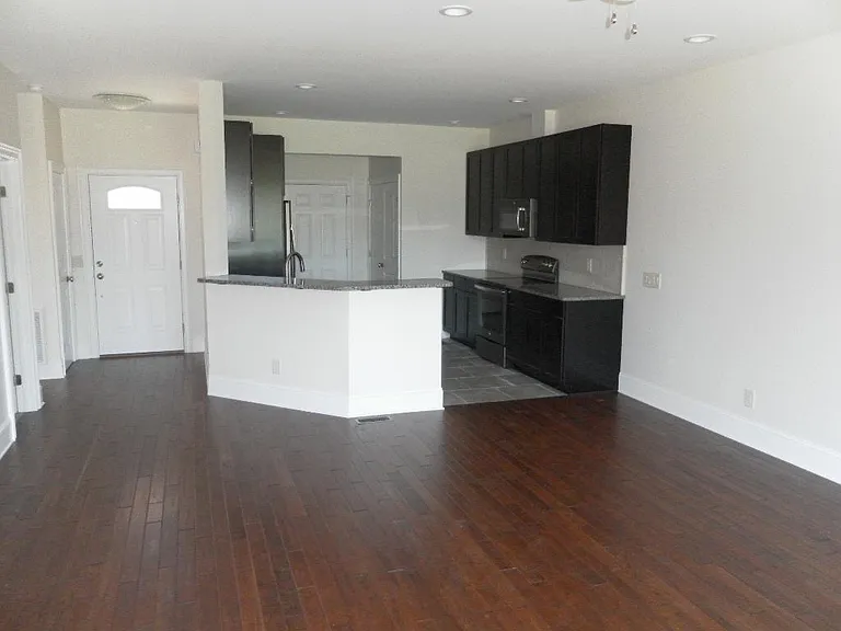 7780 Sherrills Ford Rd — Photo 3