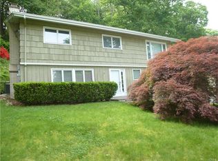73 E Rocks Rd, Norwalk, CT 06851