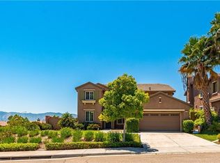 40976 Diana Ln, Lake Elsinore, CA 92532