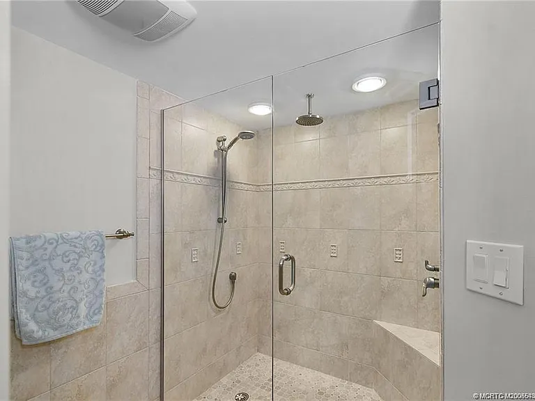 9550 S Ocean Dr #705 — Photo 20