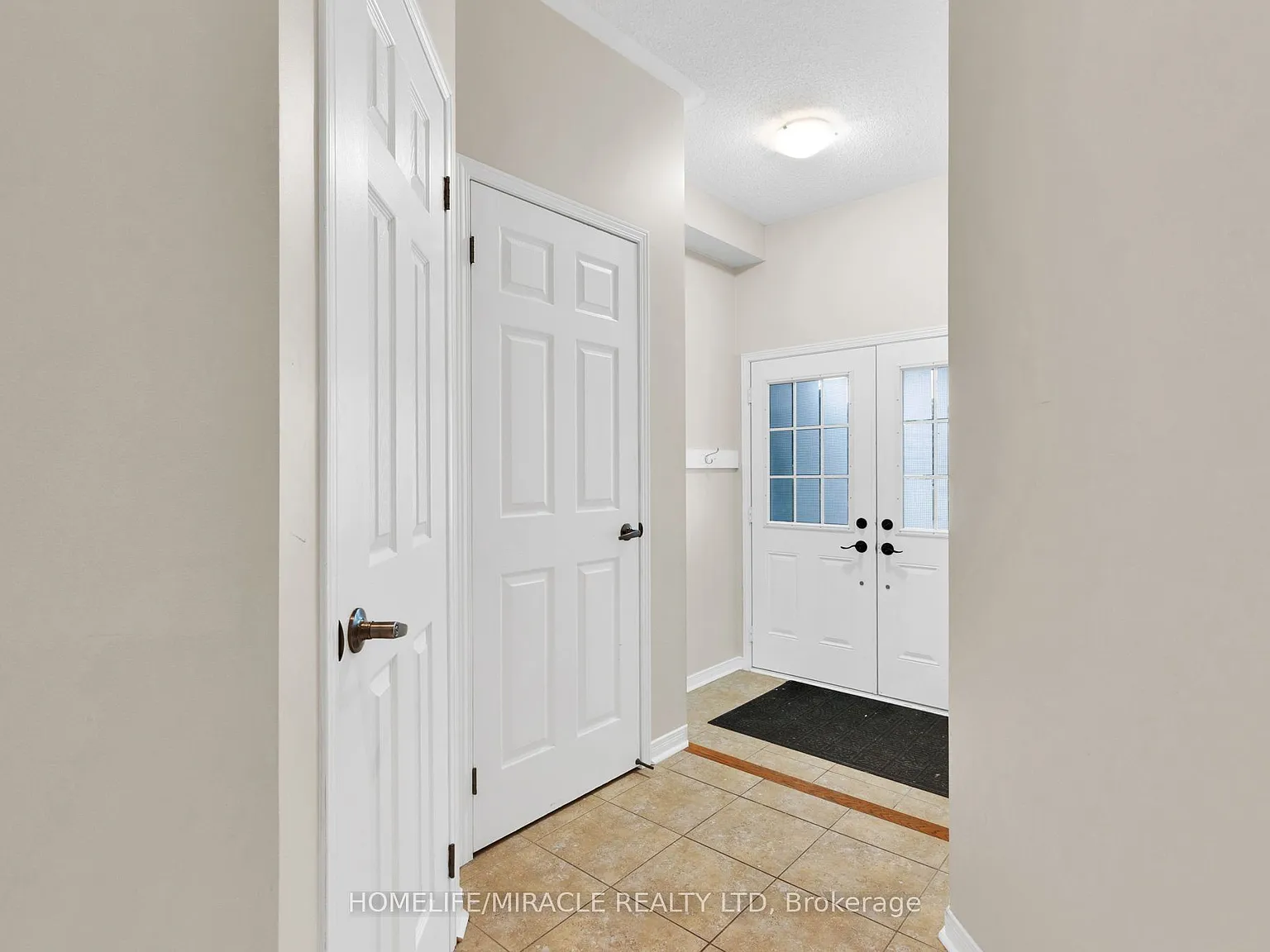 3 bed, $3,500 — Photo 3