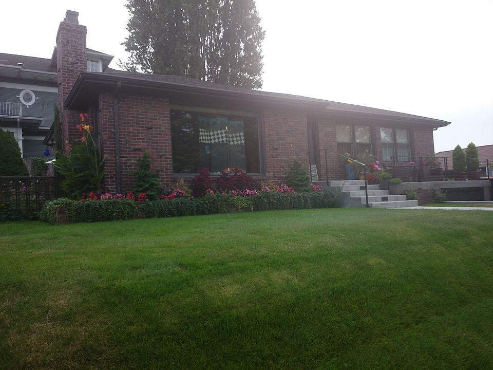 1st image of 4611 S Bradford St