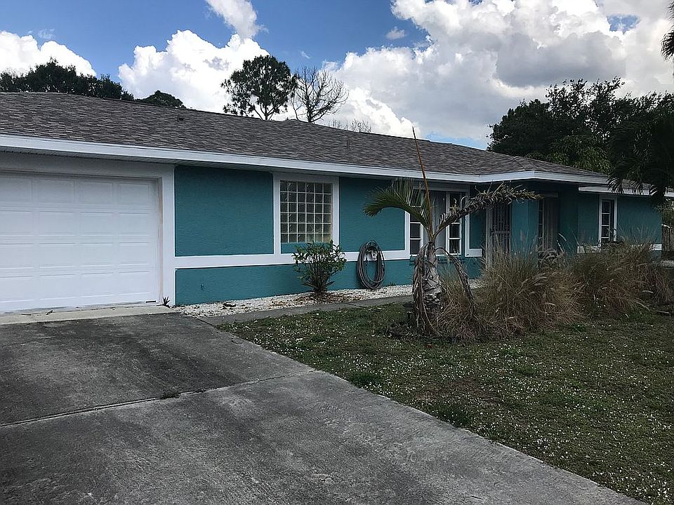 1st image of 1404 Flora Ave N
