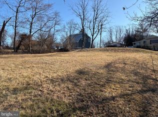 8 Belvidere Ave, Lambertville, NJ 08530