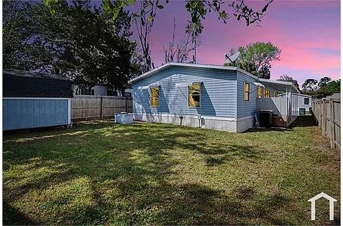 7624 Timberwood Dr Photo 1