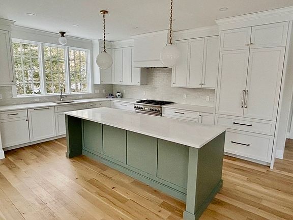 4th image of 36 Yorkshire Rd