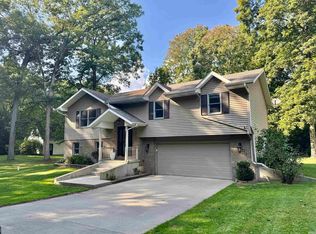 12643 Spear Trl, Culver, IN 46511