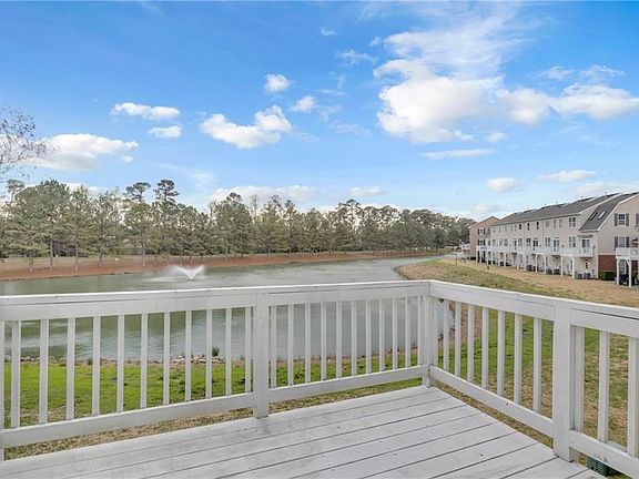 2nd image of 4501 Leamore Square Rd