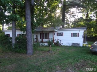 100 Myrtle Dr, Moyock, NC 27958
