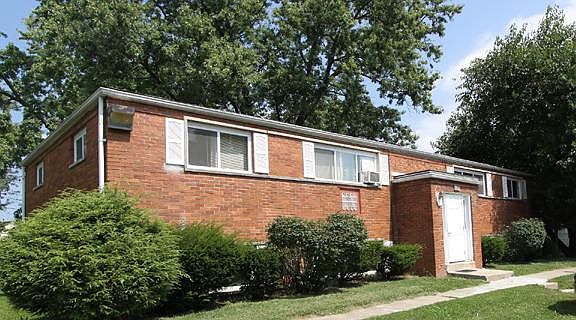 1st image of 3125 Medina Ave #3125