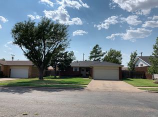 2541 Mary Ellen St, Pampa, TX 79065
