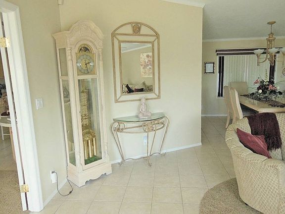 3rd image of 1624 Deverly Dr