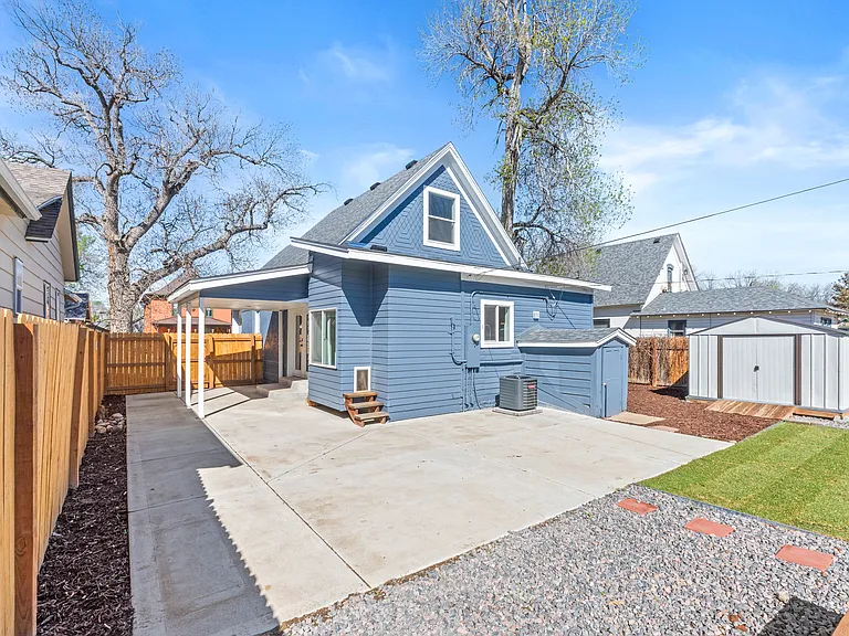 218 S 3rd Ave — Photo 9