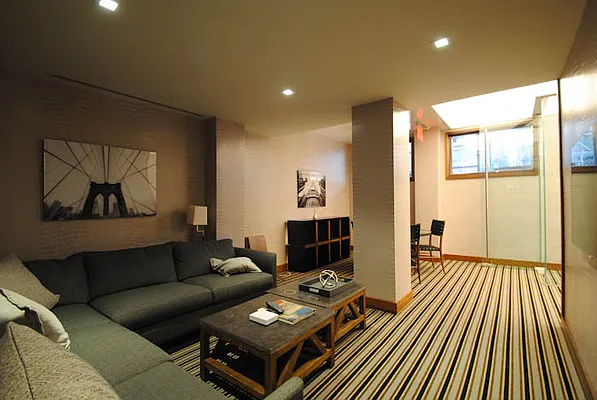 Rented by Stellar Management | media 4