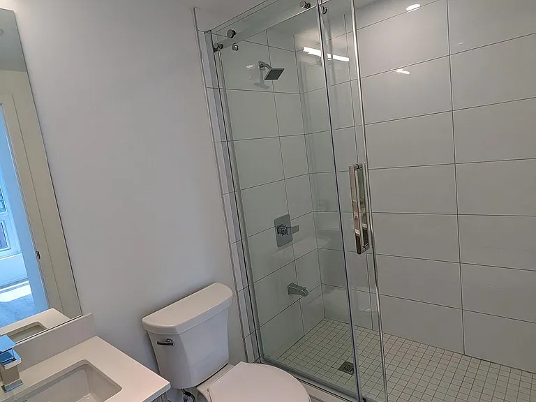 395 Bloor St E #2602 — Photo 32
