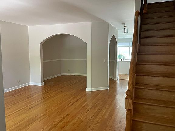 4th image of 5850 N Saint Johns Ct