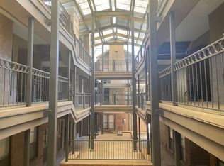 1910 Robbins Pl, Austin, TX 78705