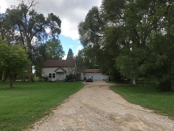 4th image of 13447 White Creek Ave NE