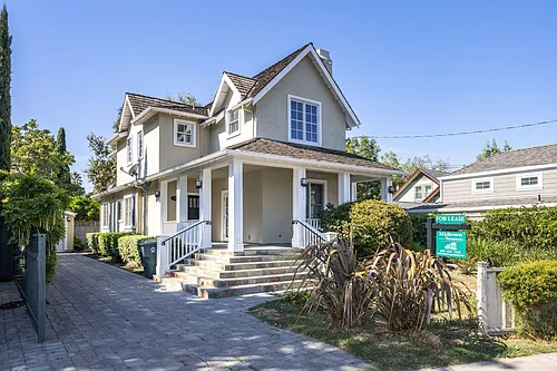 3390 Park Blvd Photo 1