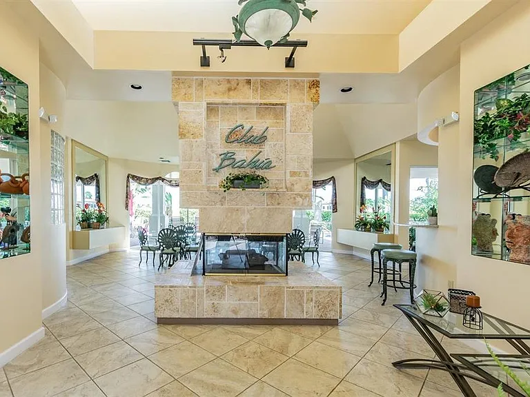6085 Bahia Del Mar Cir #468 — Photo 24