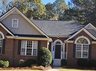 140 Rockglen Ct, Fayetteville, GA 30215