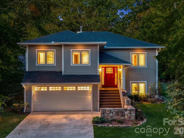21 Lake Ave, Black Mountain, NC 28711