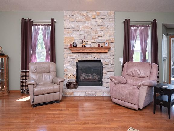 4th image of 15314 Twin Oaks Ln