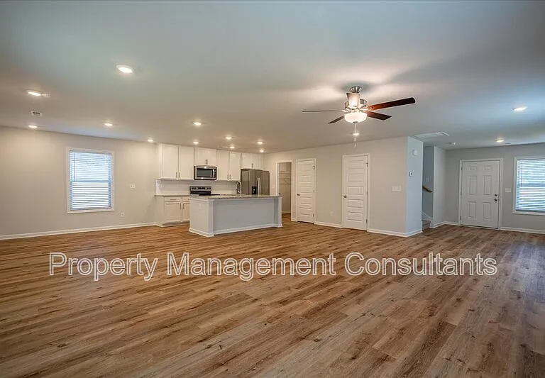 27982 Chalmers Cir — Photo 8