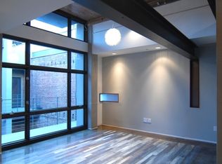 1214 Chestnut St APT 4, Philadelphia, PA 19107