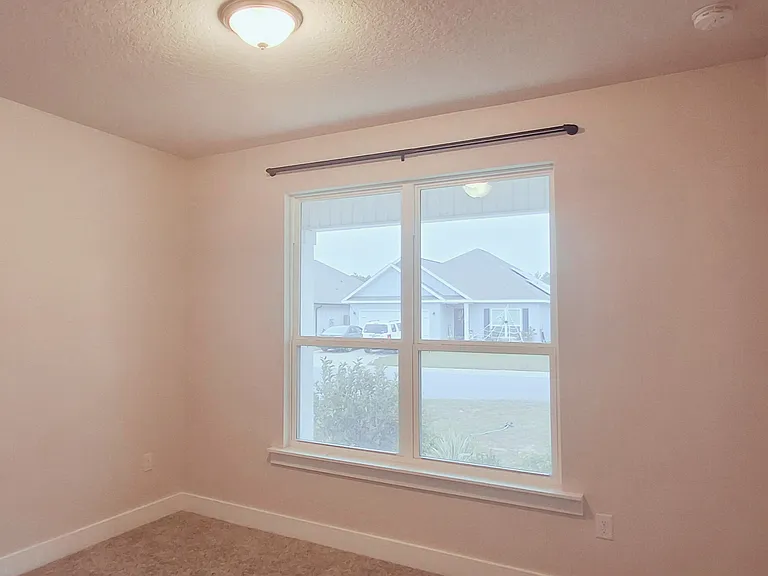 12504 Windsor Dr — Photo 13