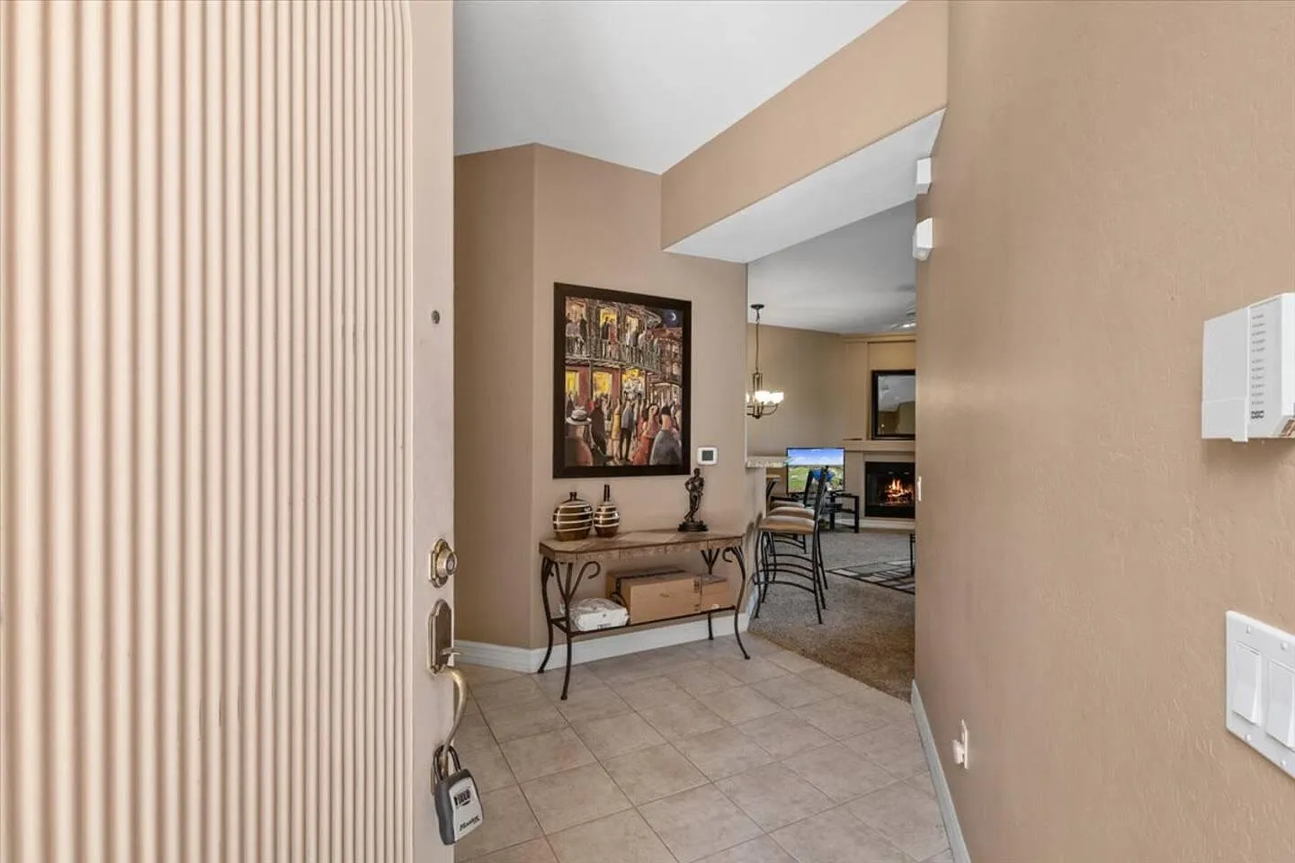 2 bed, 1188 sqft, $2,700 — Photo 2