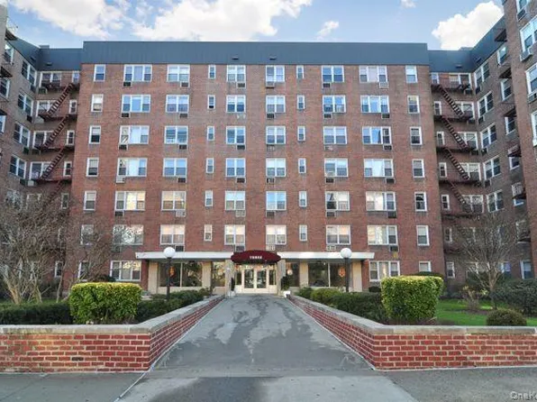 4 Sadore Lane #7M, Yonkers, NY 10710