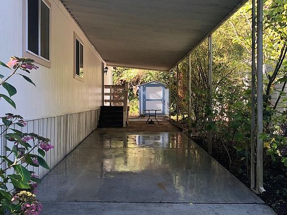 3rd image of 2 Kelldon Dr #2