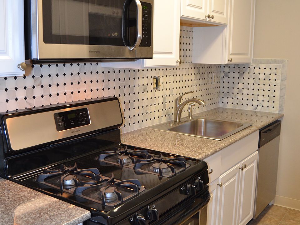 1st image of 1620 E Broad Street #201