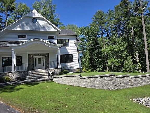 3rd image of 10 Union Ln