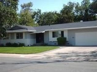 6366 Parkcreek Cir, Citrus Heights, CA 95621