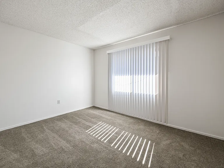 40381 Mayberry Ave — Photo 12