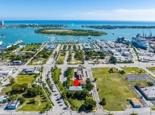 56 W 12th St APT A, Riviera Beach, FL 33404