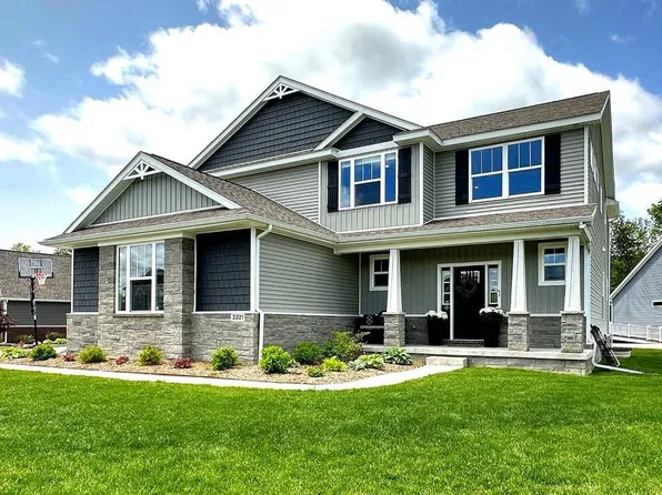 2321 Cypress Point Ct, Howell, MI 48855