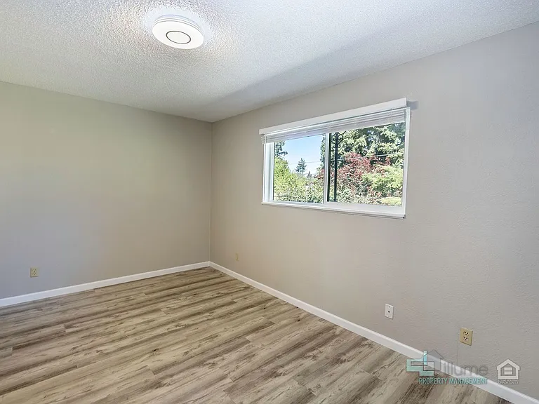 Edgemont Apartments — Photo 20