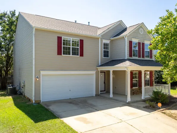 1017 Breeze Ln, Clayton, NC 27520