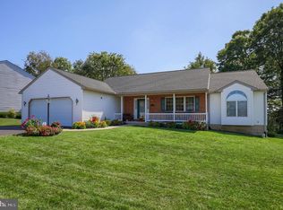 1728 Southport Dr, Lancaster, PA 17603