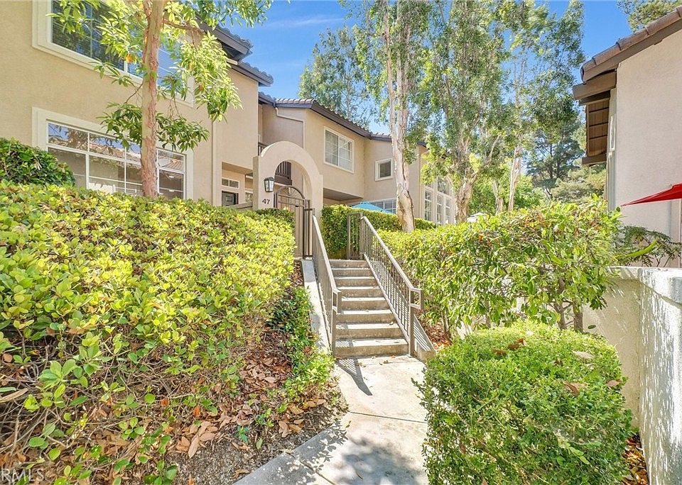 1st image of 47 Tierra Plano