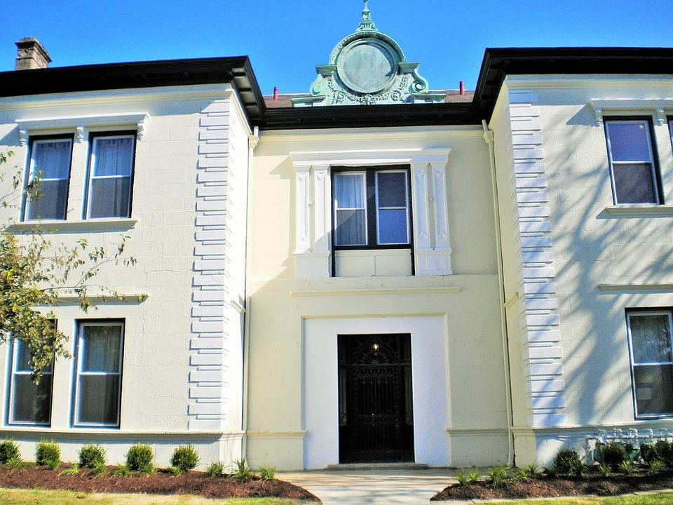 1st image of 7033 Meade Pl APT 4
